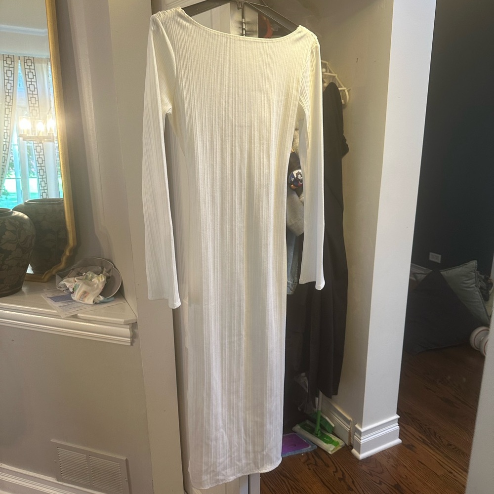 REFORMATION White Long Sleeve Dress